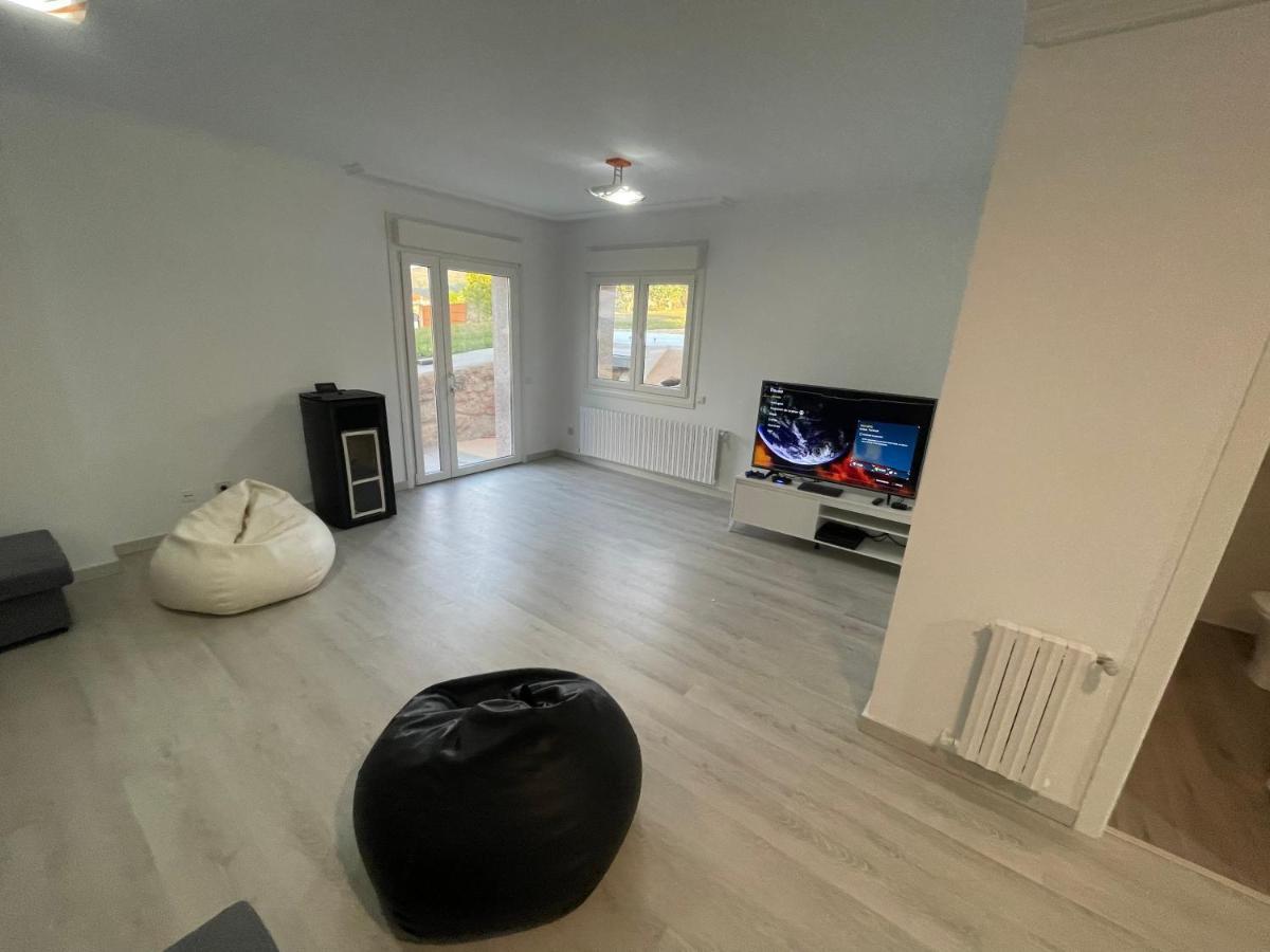 La Ratonera Villa Podentes Luaran gambar